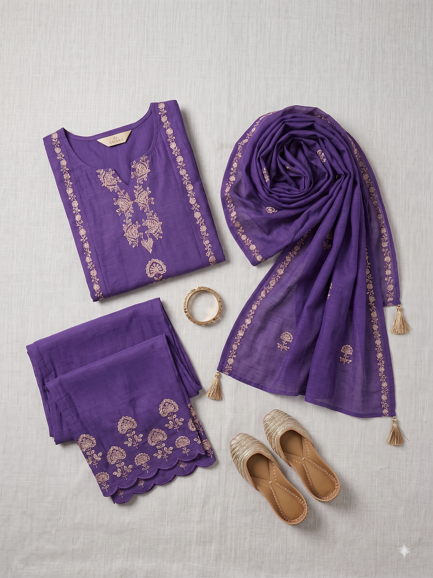 ETHNIC EMBROIDERY SET