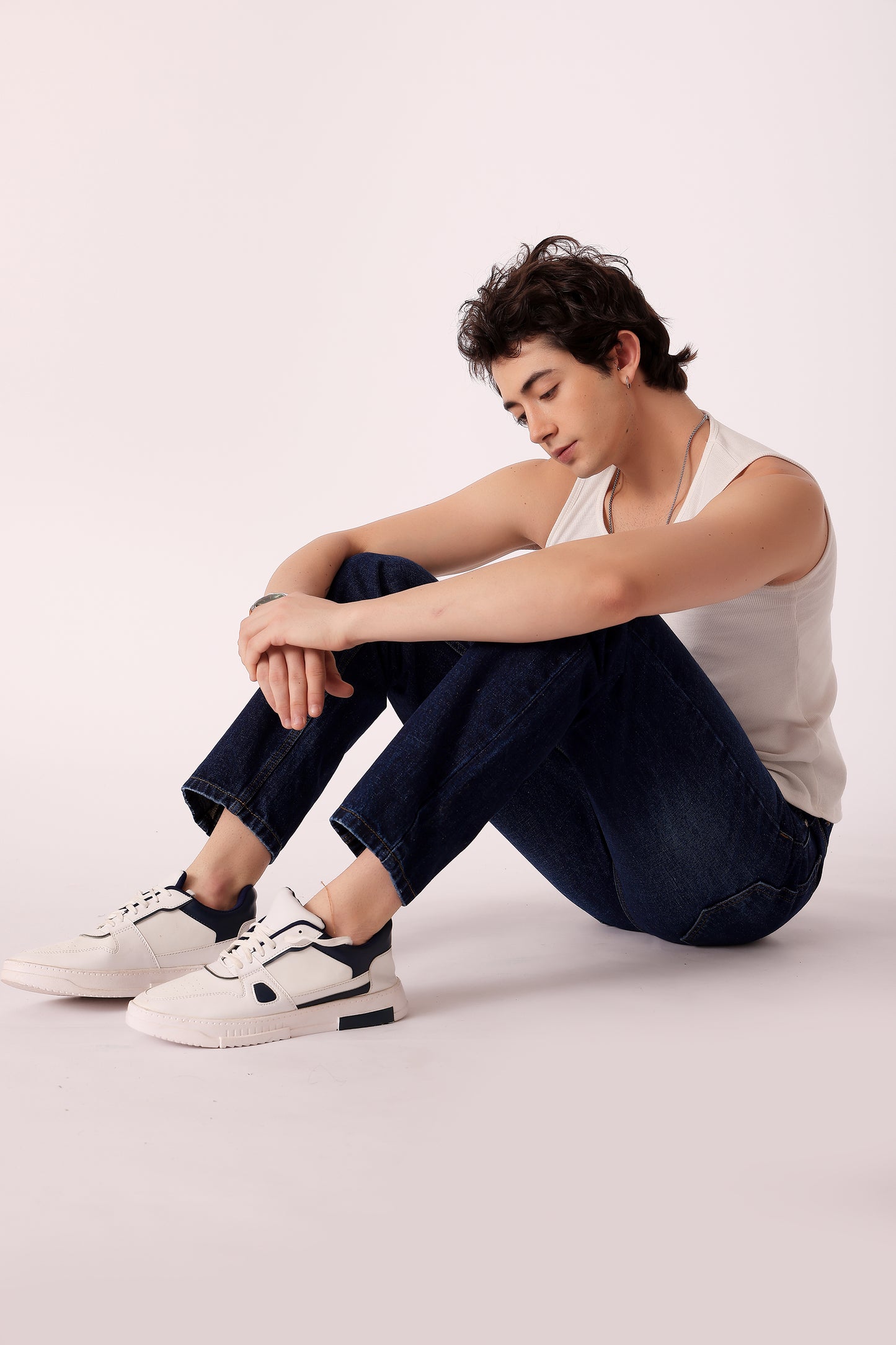 Men's Indigo Washed Straight Fit Jeans - extra image 5