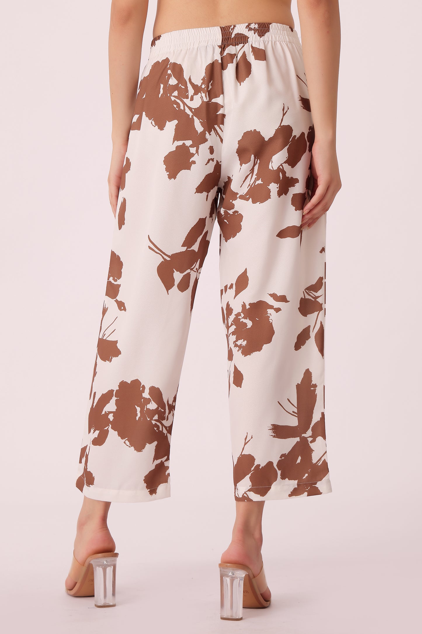 women printed relaxed fit pants - extra image 2