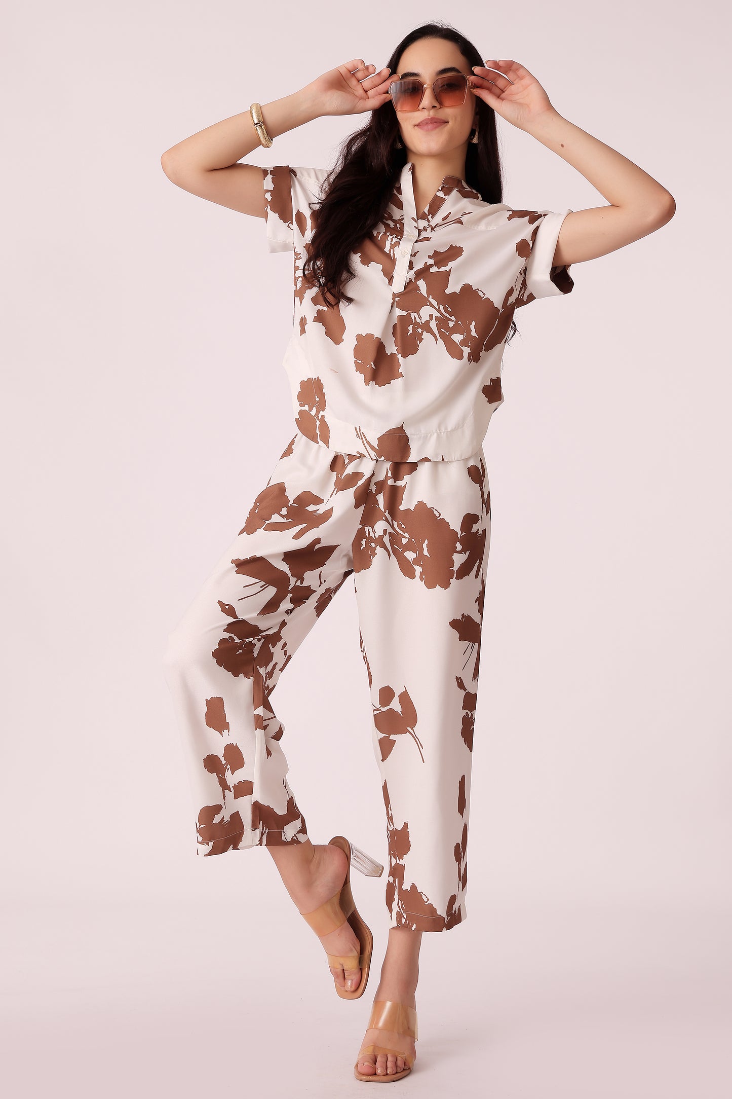 women printed relaxed fit pants - extra image 3