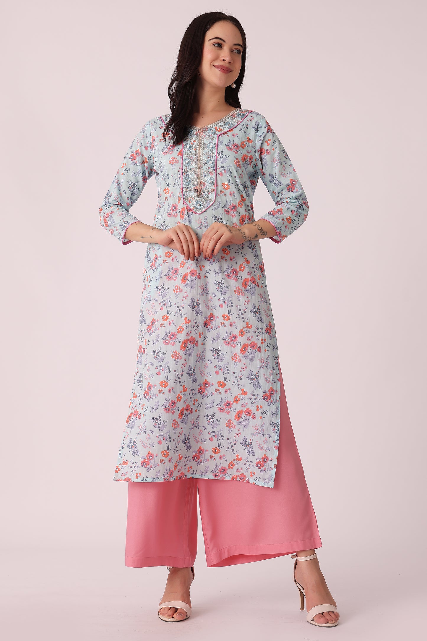ETHNIC REGULAR FIT EMBROIDERY KURTA - Blue