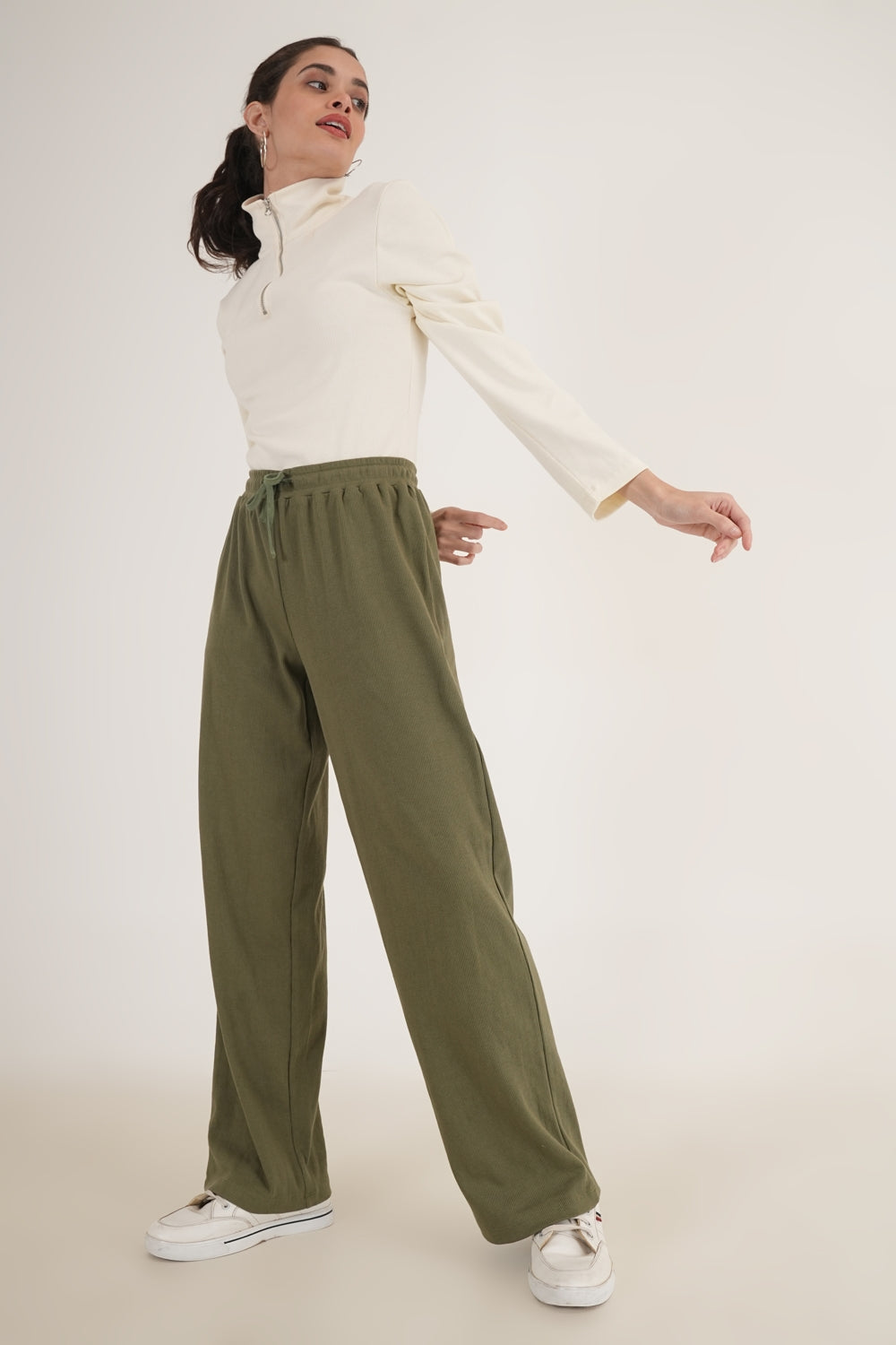 WESTERN FIT AND FLARE CASUAL SOLID TRACKPANTS - extra image 3