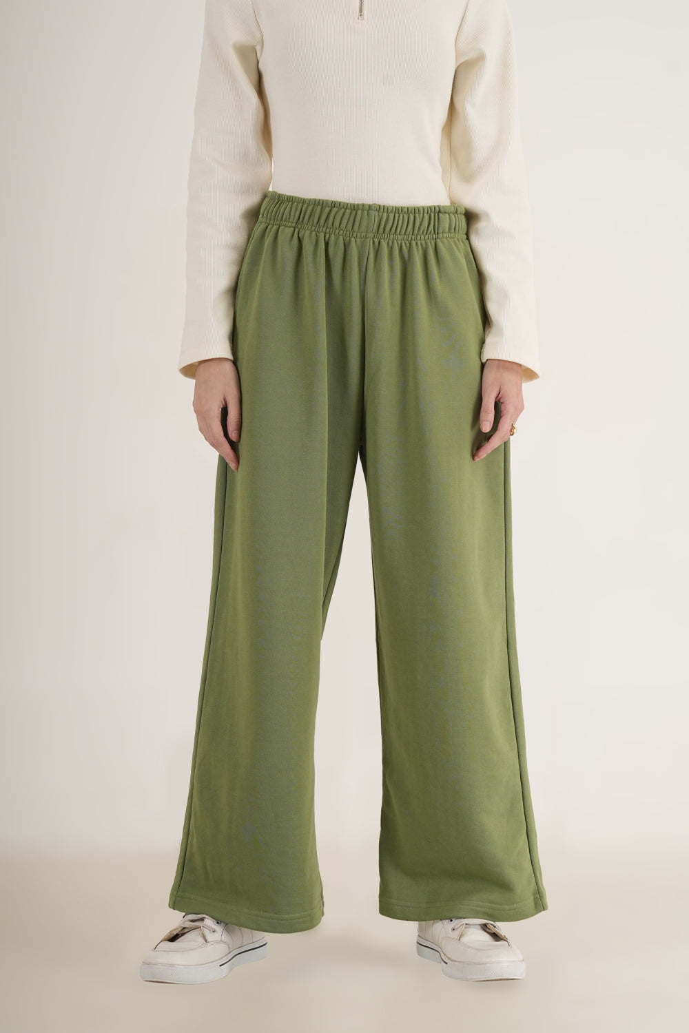 WESTERN STRAIGHT FIT CASUAL SOLID TRACKPANTS - Olive