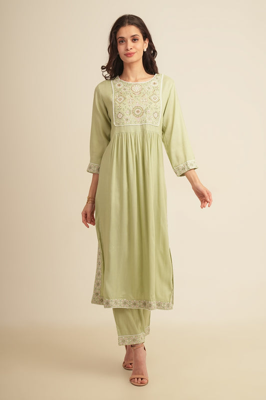 Embroidered Skd (Set Of 3) - Pista Green