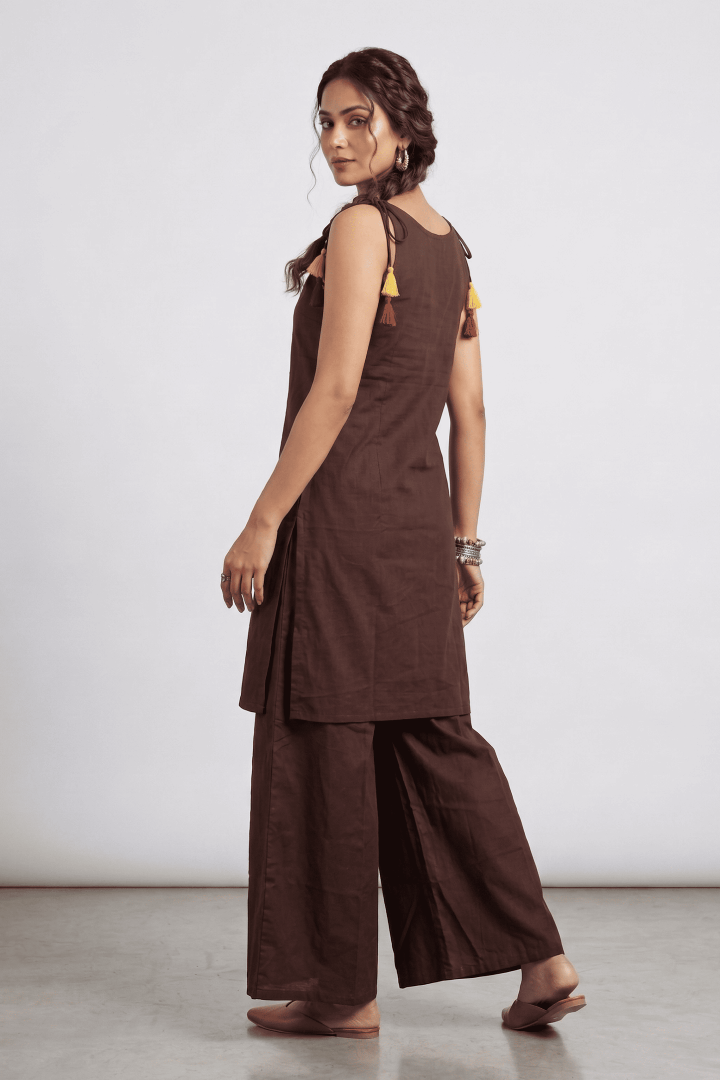 ETHNIC EMBROIDERY CORD SET- Brown