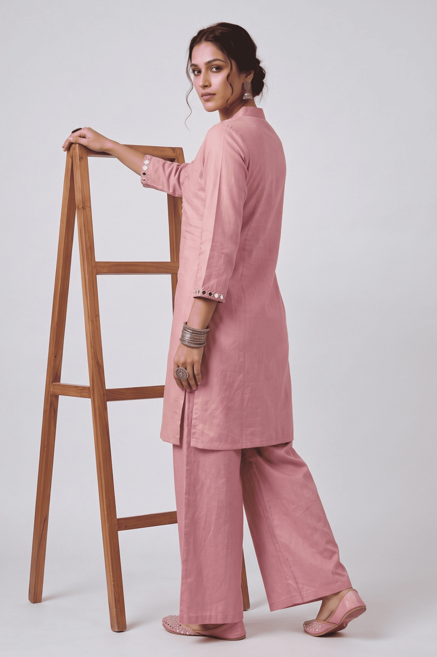 ETHNIC EMBROIDERY CORD SET - Pink