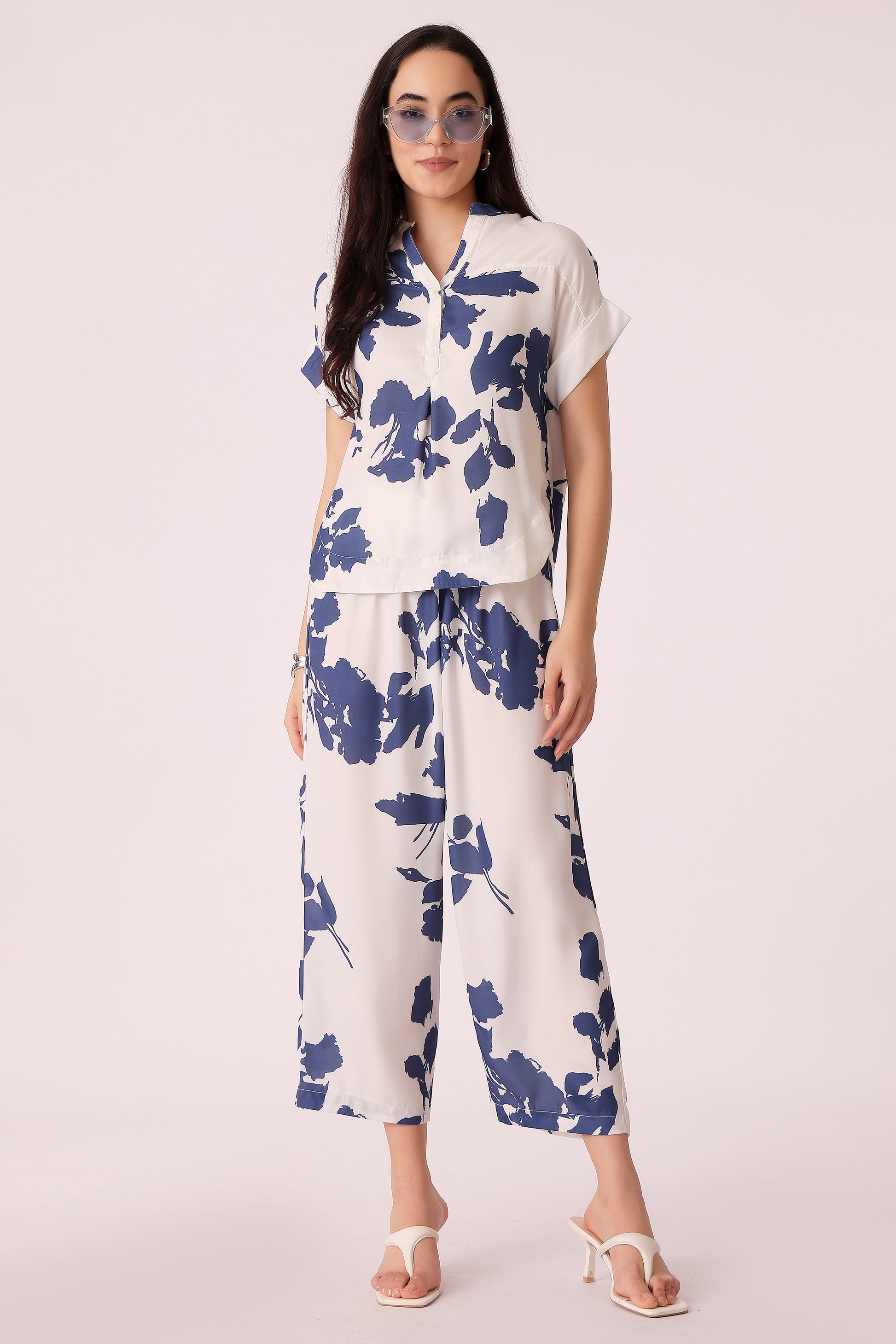 womens relaxed fit printed shirt - extra image 3