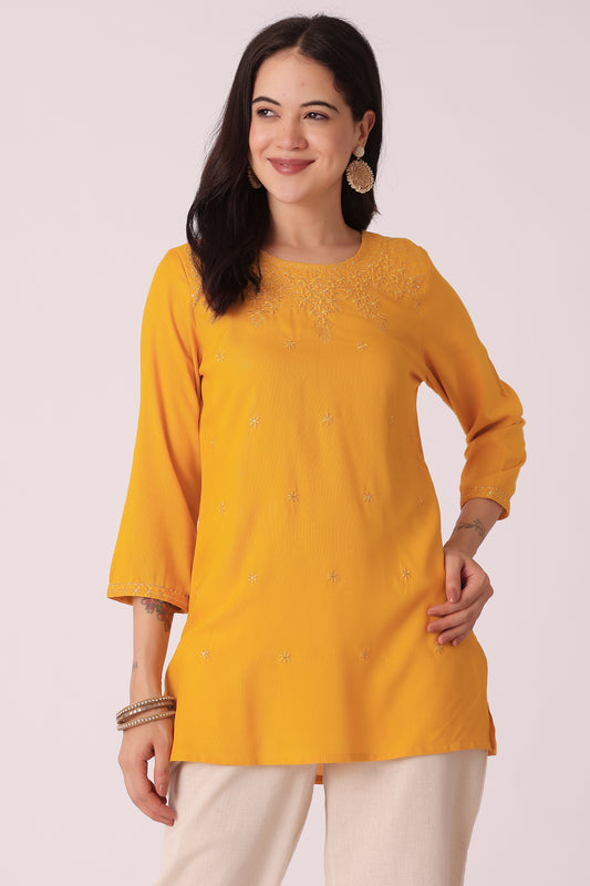ETHNIC REGULAR FIT EMBROIDERY KURTA - Yellow