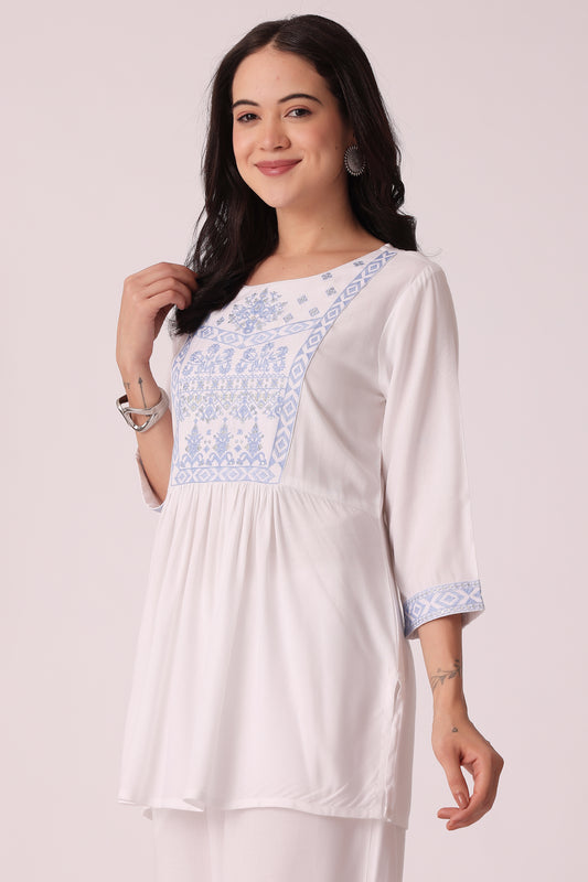 ETHNIC SLIM FIT EMBROIDERY TUNIC - White