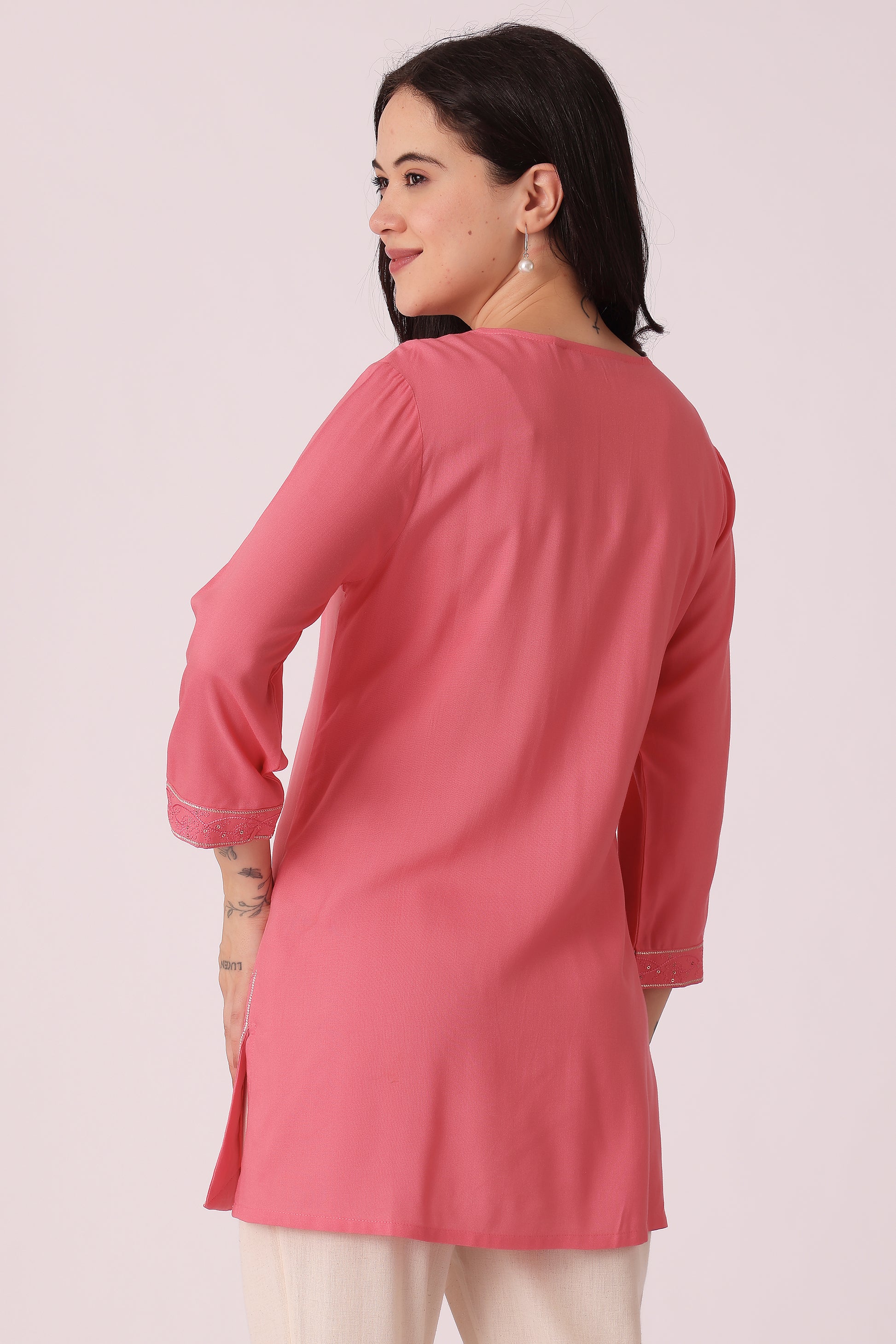 ETHNIC REGULAR FIT EMBROIDERY TUNIC - extra image 2