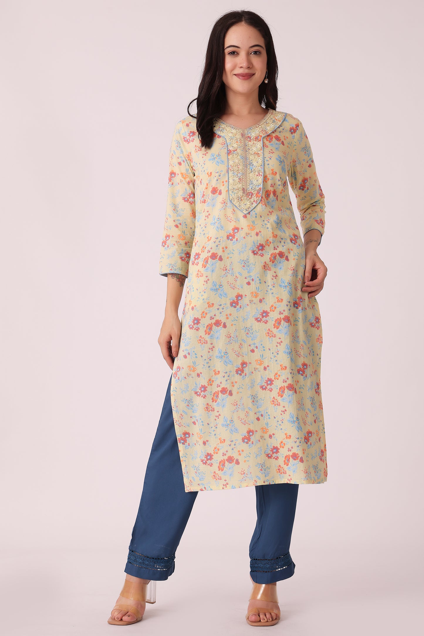 ETHNIC REGULAR FIT EMBROIDERY KURTA - Orange