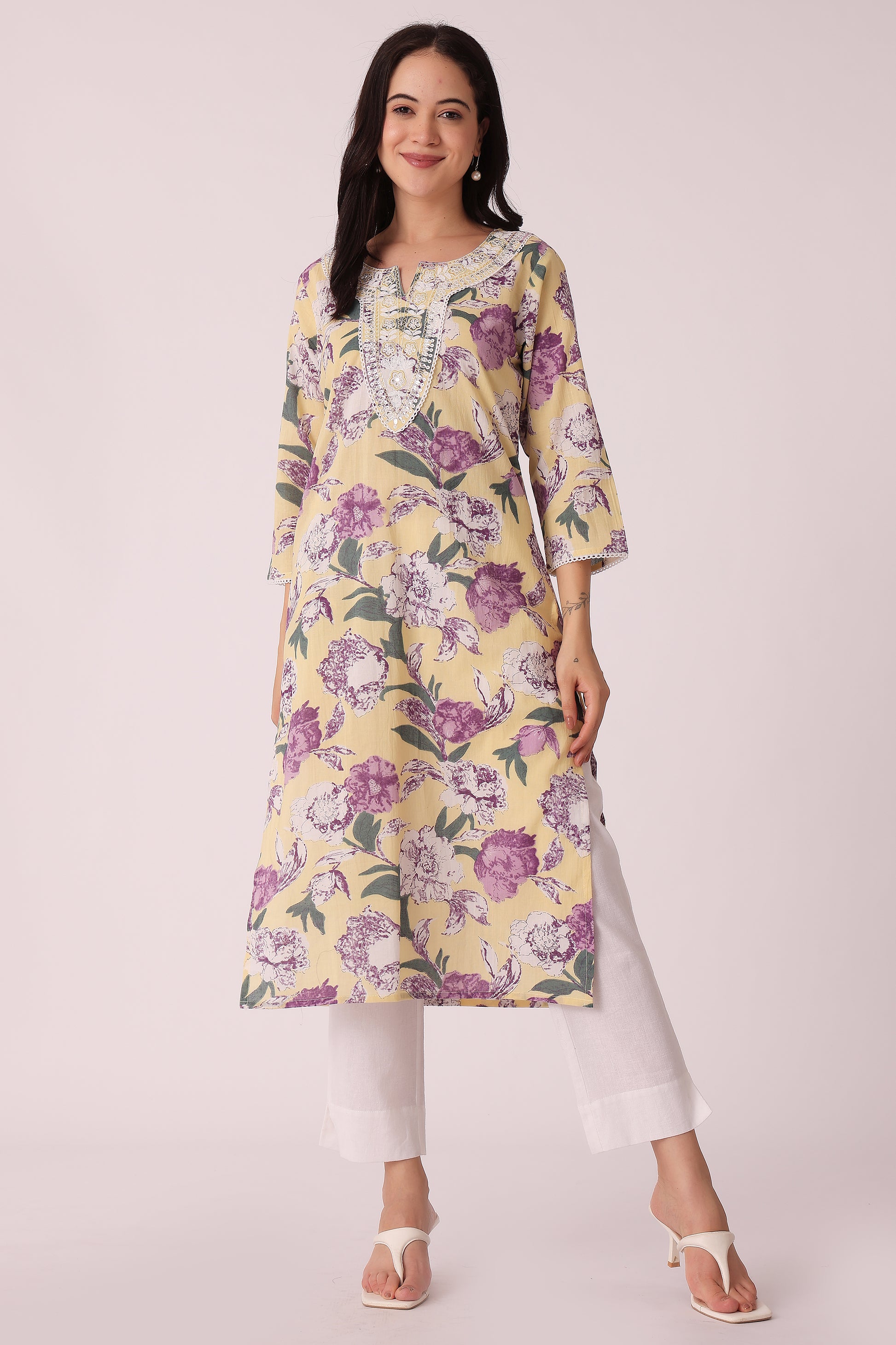 ETHNIC REGULAR FIT EMBROIDERY KURTA - Beige