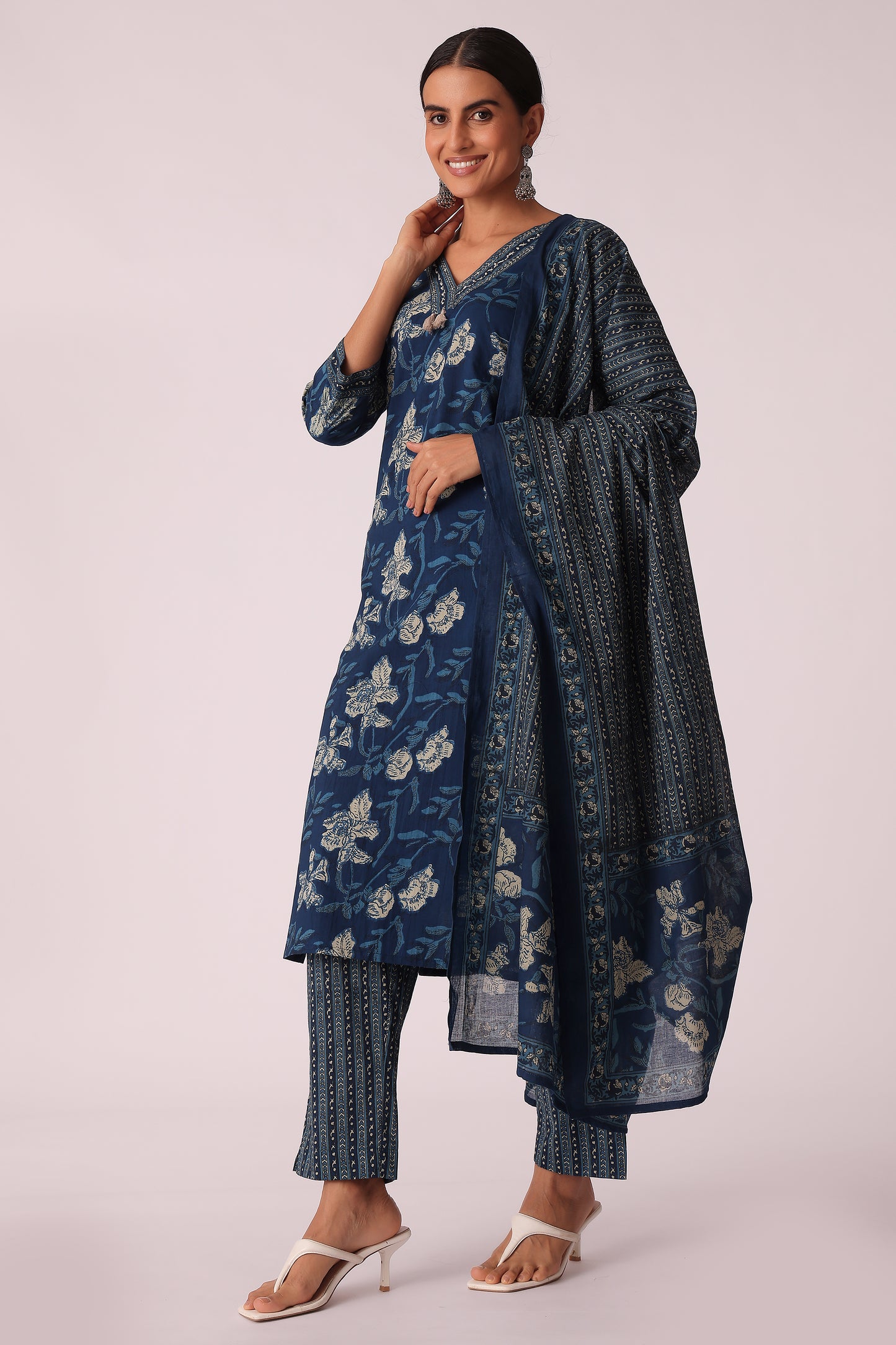 ETHNIC STRAIGHT FIT EMBROIDERY SKD - extra image 3