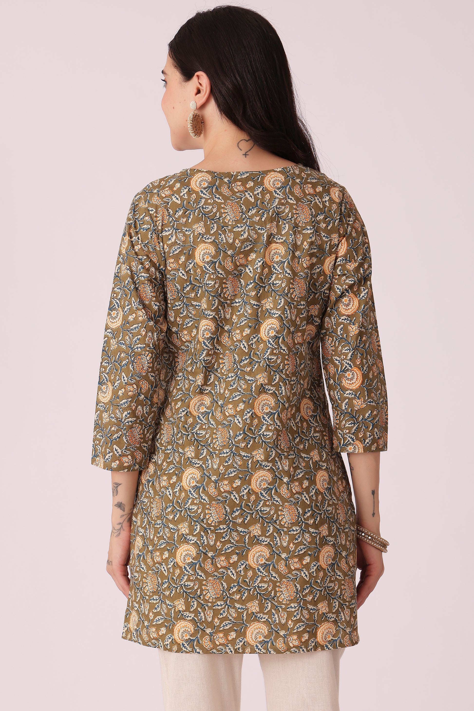 ETHNIC REGULAR FIT EMBROIDERY TUNIC - extra image 2