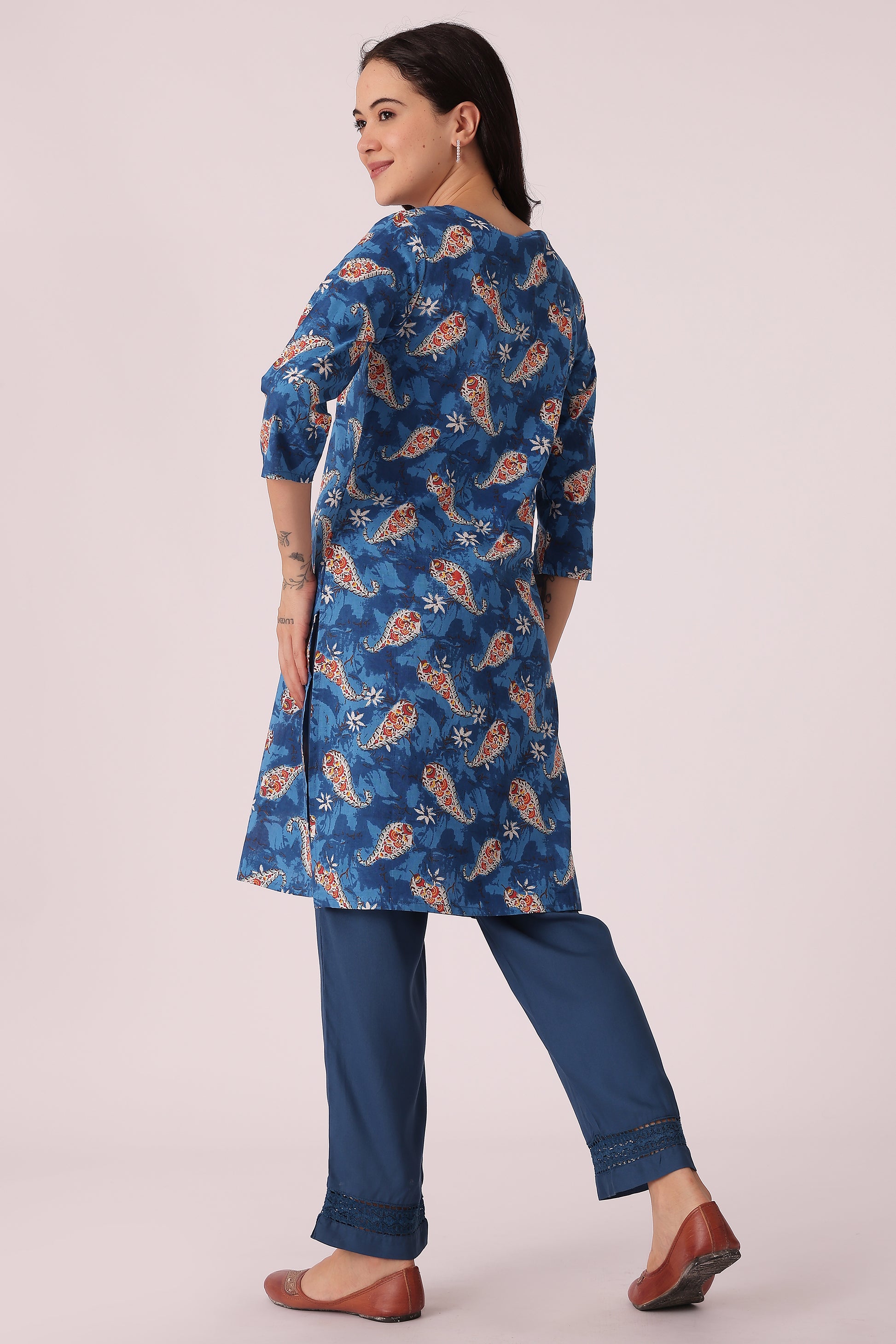 ETHNIC REGULAR FIT FLORAL PRINTS 2PCS SET - extra image 2