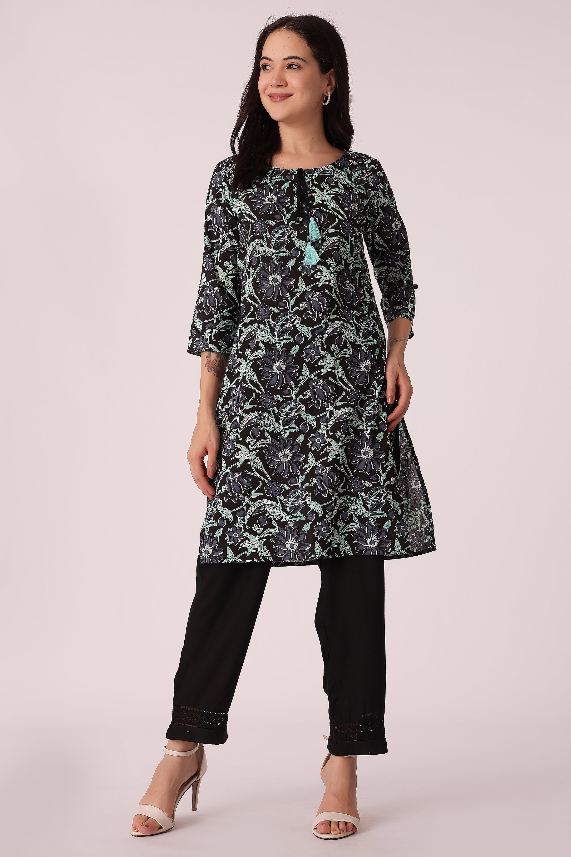 ETHNIC REGULAR FIT FLORAL PRINTS 2PCS SET - Black