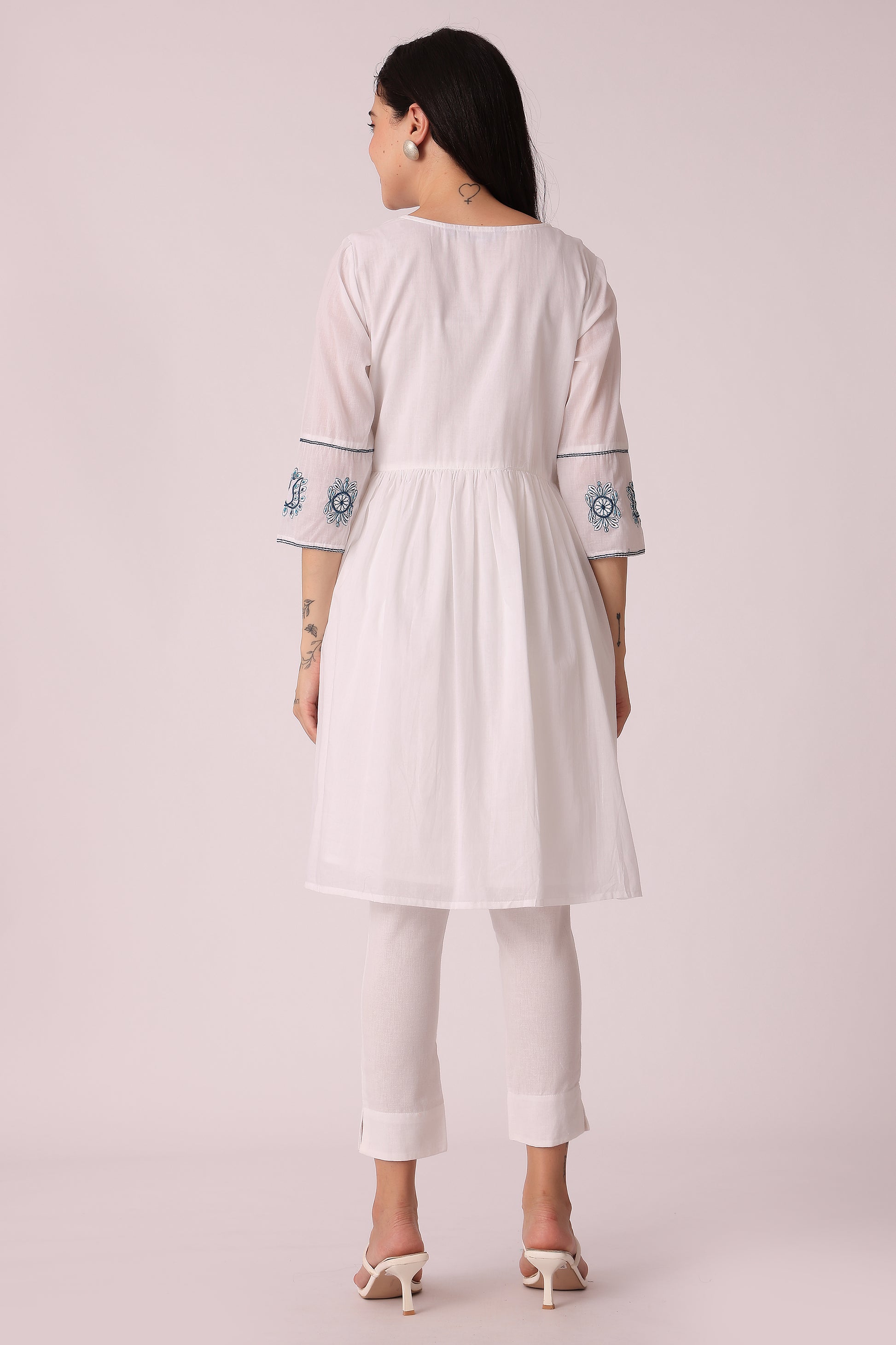 ETHNIC REGULAR FIT EMBROIDERY DRESSES - extra image 2