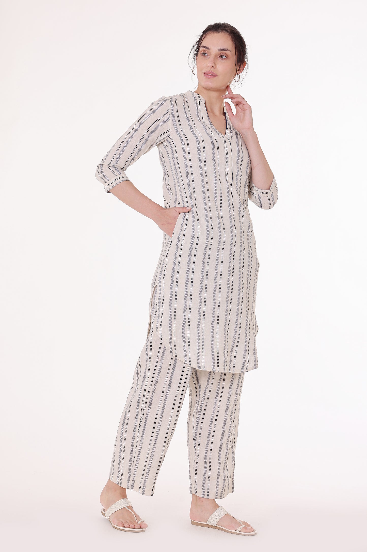 KURTA - extra image 3