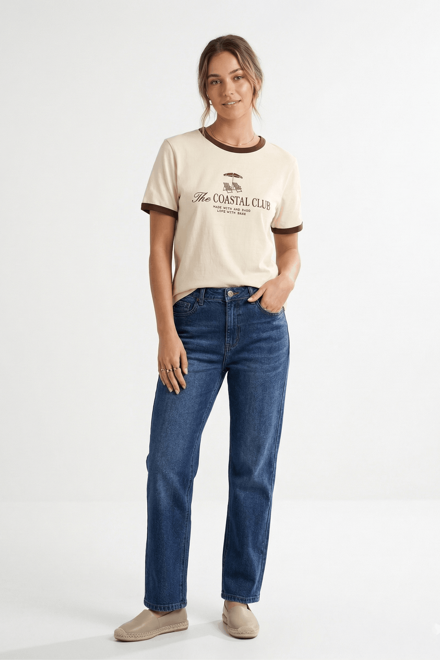 Women Regular Fit Printed T-Shirts - Beige & Brown